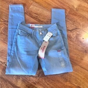 Levi jeans